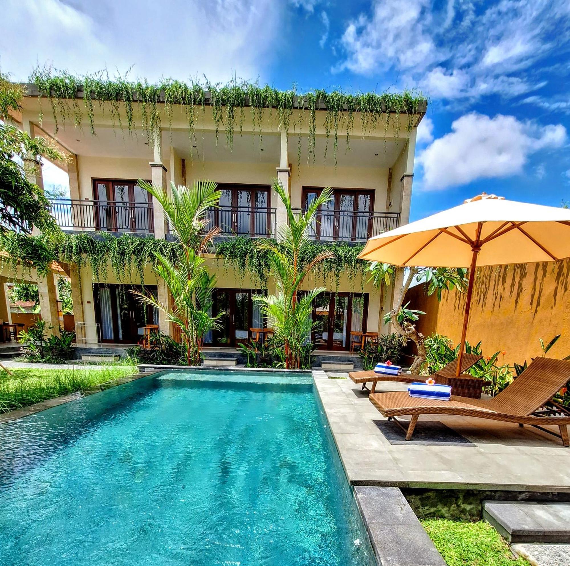 Tiny'S House Hotel Ubud  Exterior photo